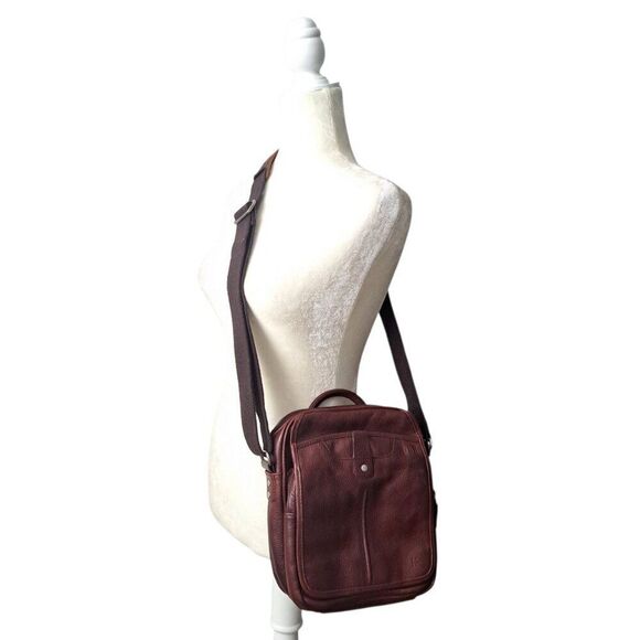 Ellington Sling Shoulder Leather Bag Messenger Pack Men Travel Crossbody Pouch - Picture 2 of 11